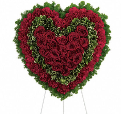 MAJESTIC HEART STANDING SOLID HEART